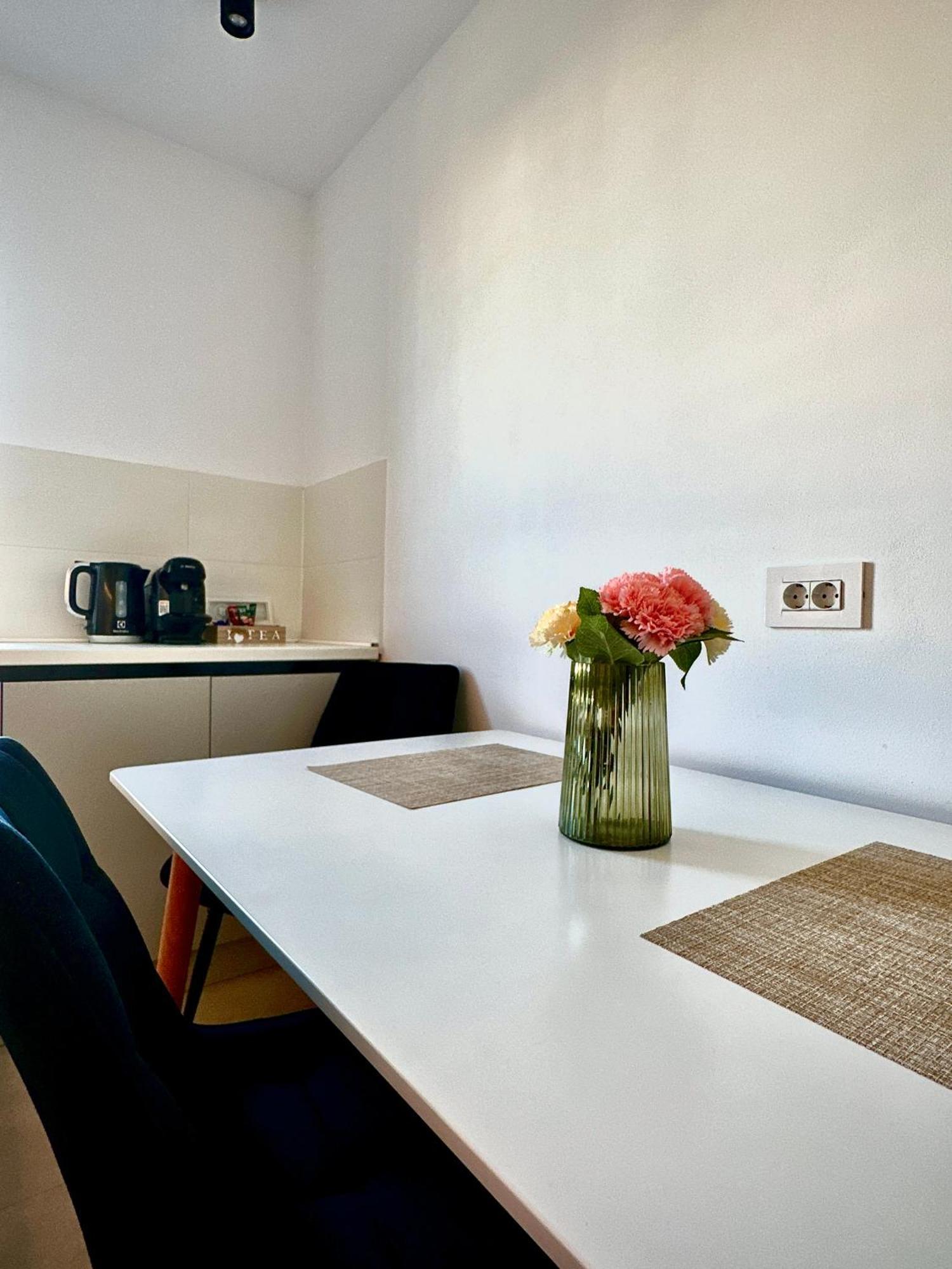 4Friendscoresibrasov M&L ภายนอก รูปภาพ
