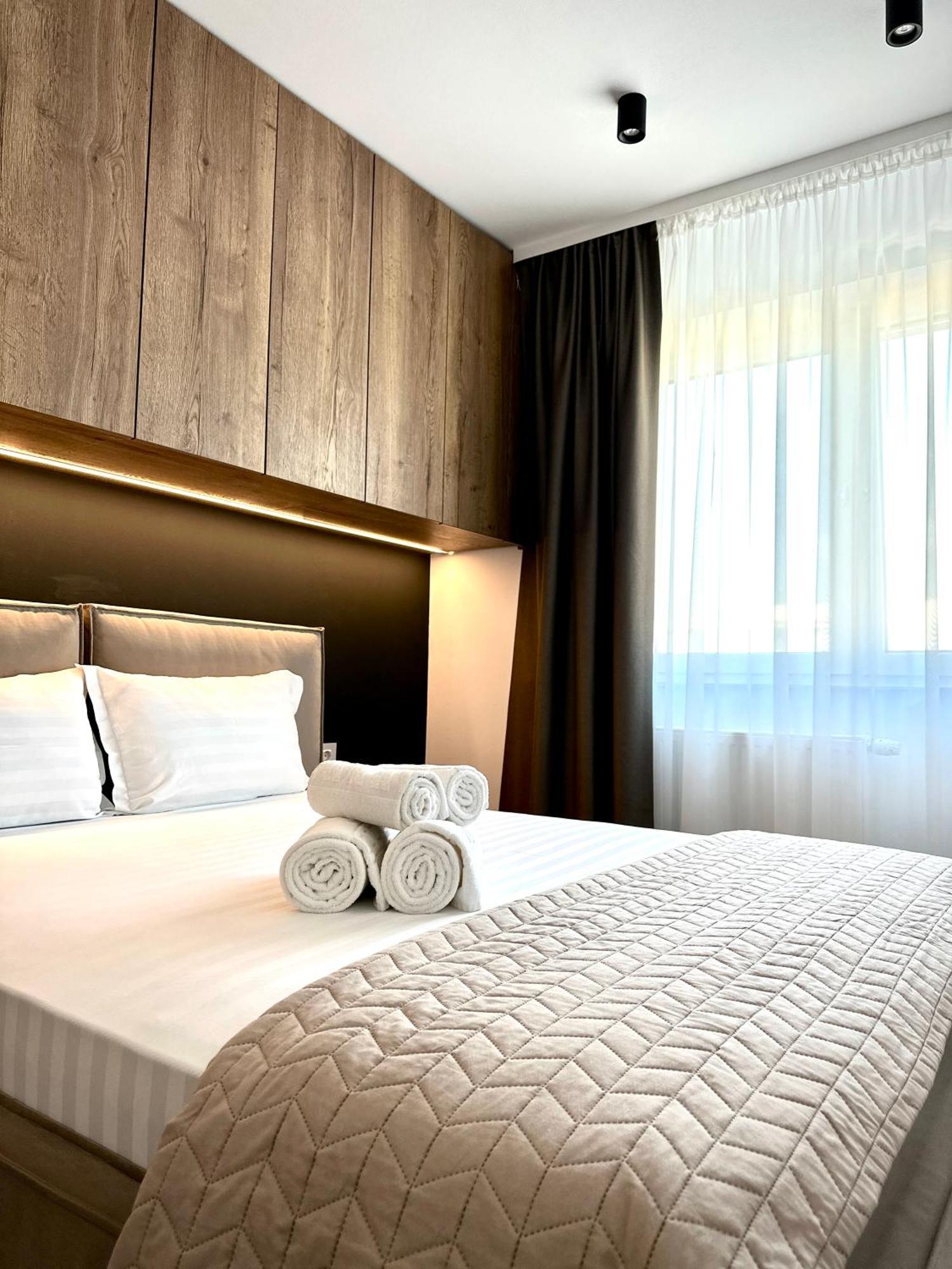 4Friendscoresibrasov M&L ภายนอก รูปภาพ